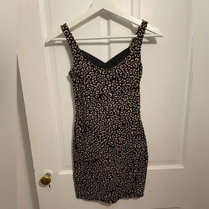 Leopard body-con dress